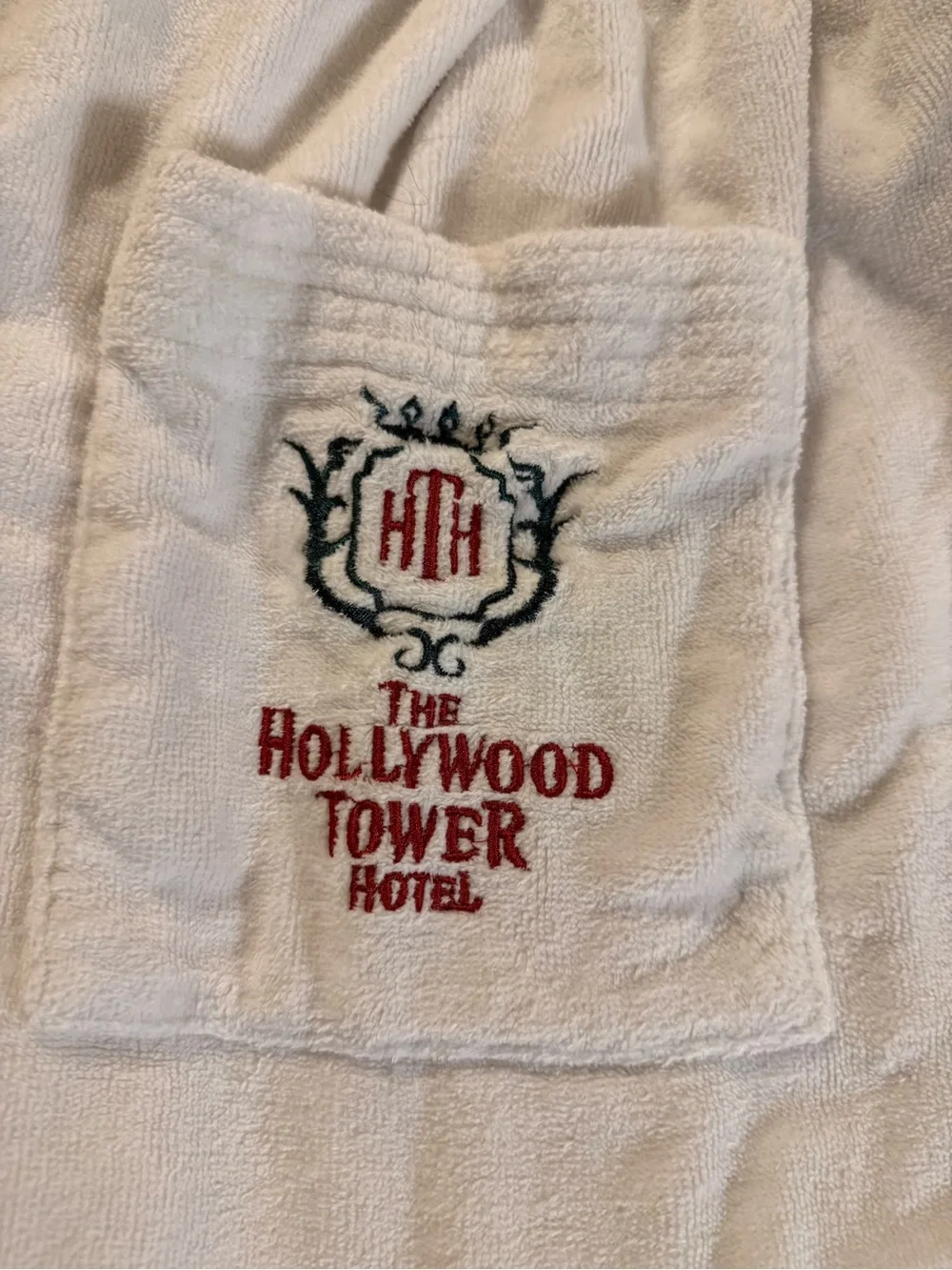 RARE Disney Parks Hollywood Tower Hotel Bath Towel Wrap Velcro Embroidered OS